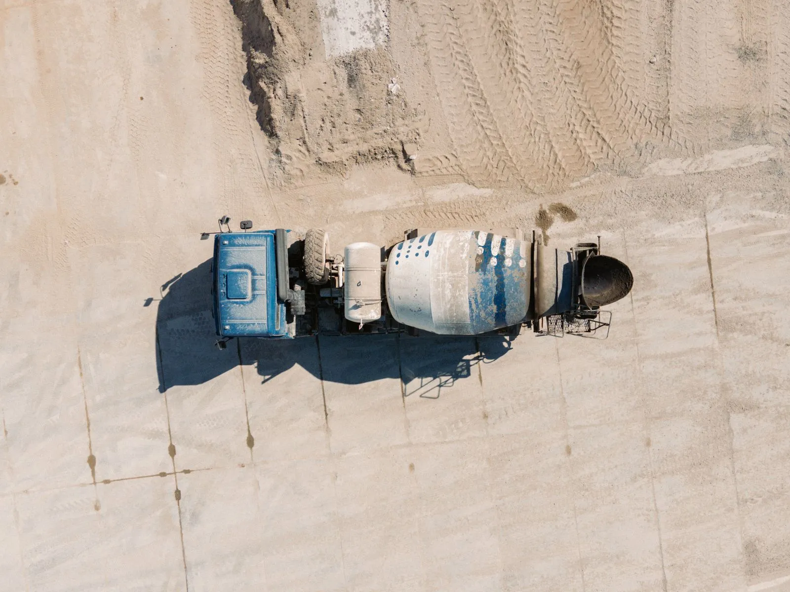 How Construction Drone Video Tracks Project Progress